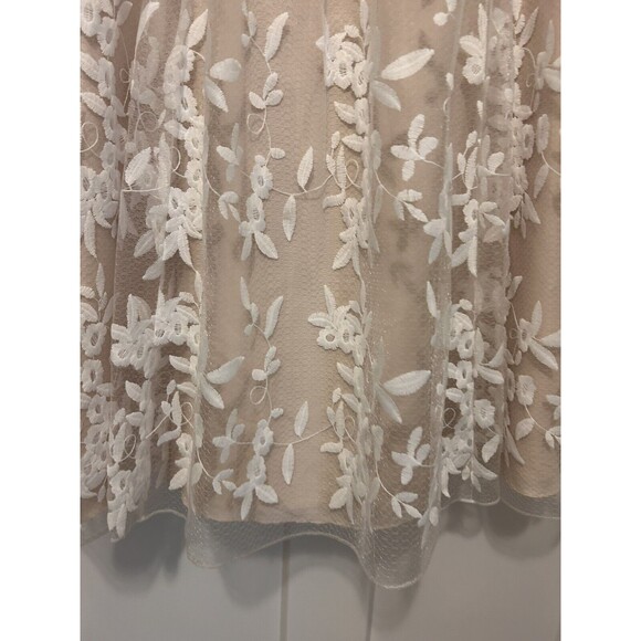 Davids Bridal Flower Girl Dress Ivory Champagne Lace Sleeve Midi Length Size 14 - Picture 4 of 9